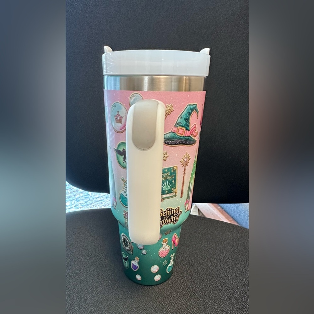 Wicked Themed 40 oz Insulated Cup with Handle - Picture 4 of 6